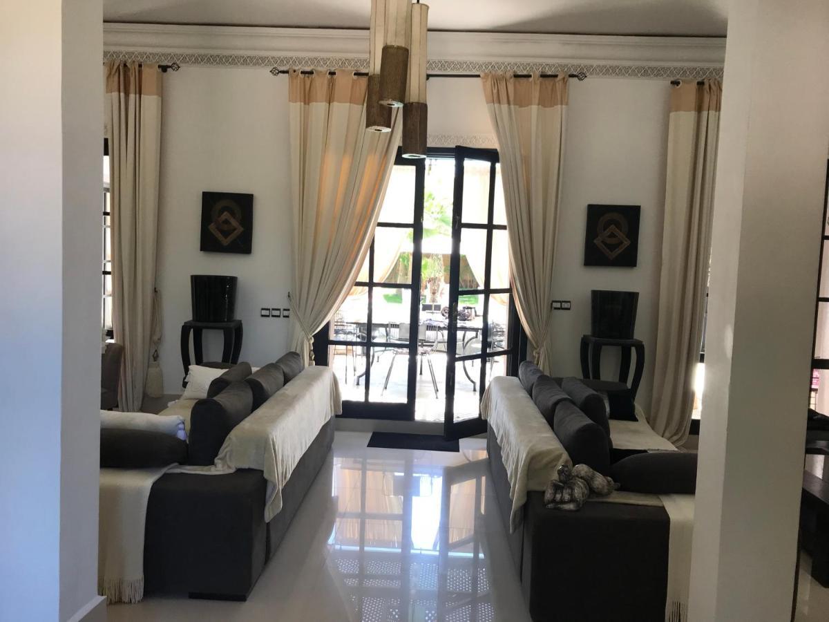 Villa Mano Lagouassem Exterior photo